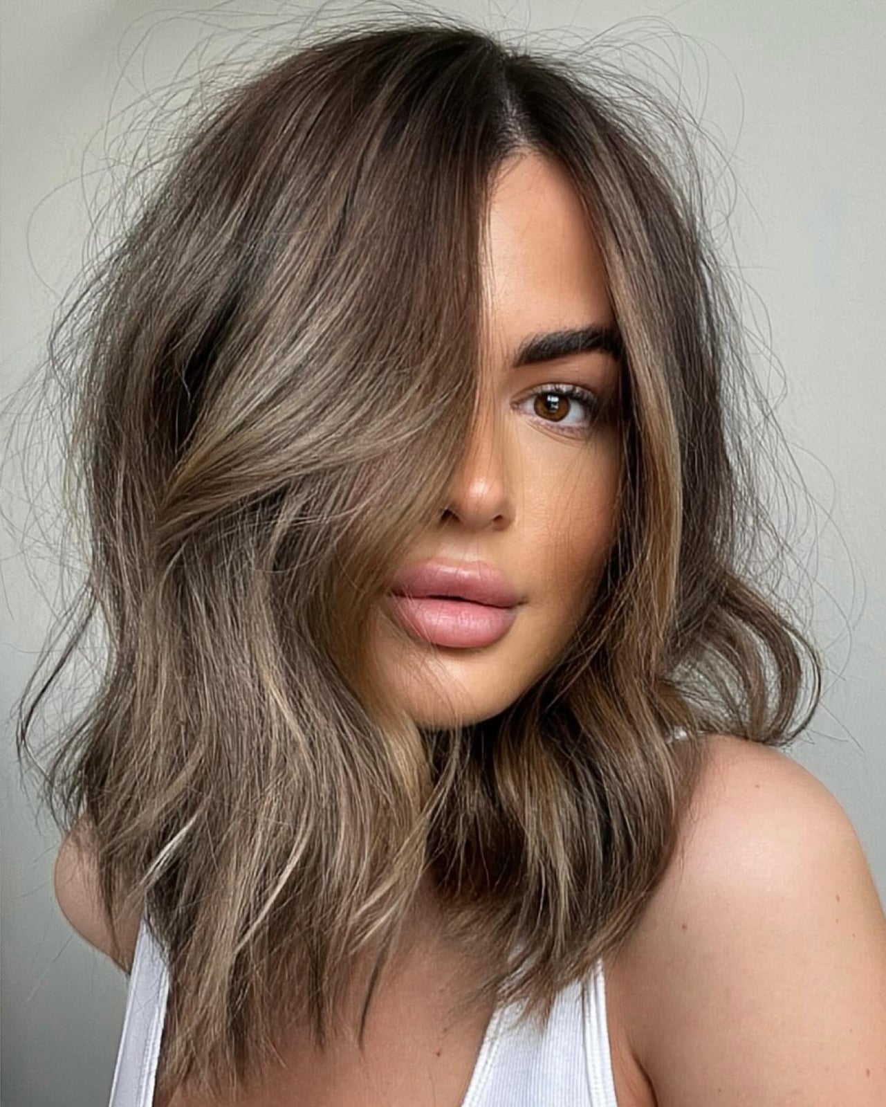Collarbone Long Bob With Subtle Dimension Collarbone Long Bob With Subtle Dimension — Cool Brown Hair