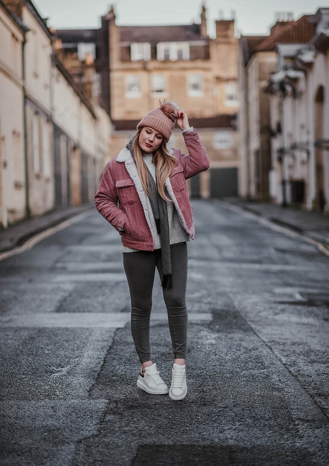 Pink Sherpa Jacket with Gray Jeans and Sneakers, Close-Up Take — Corduroy Jacket Outfits