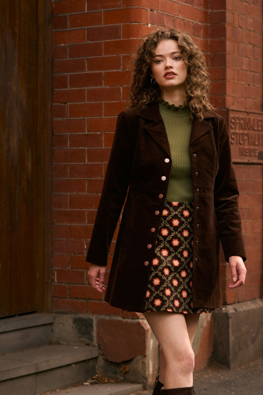 Fitted Brown Jacket with Turtleneck and A-line Skirt, Close-Up Take — Corduroy Jacket Outfits