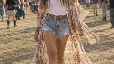 30 Country Concert Outfit Ideas | Denim, Fringe & Boots