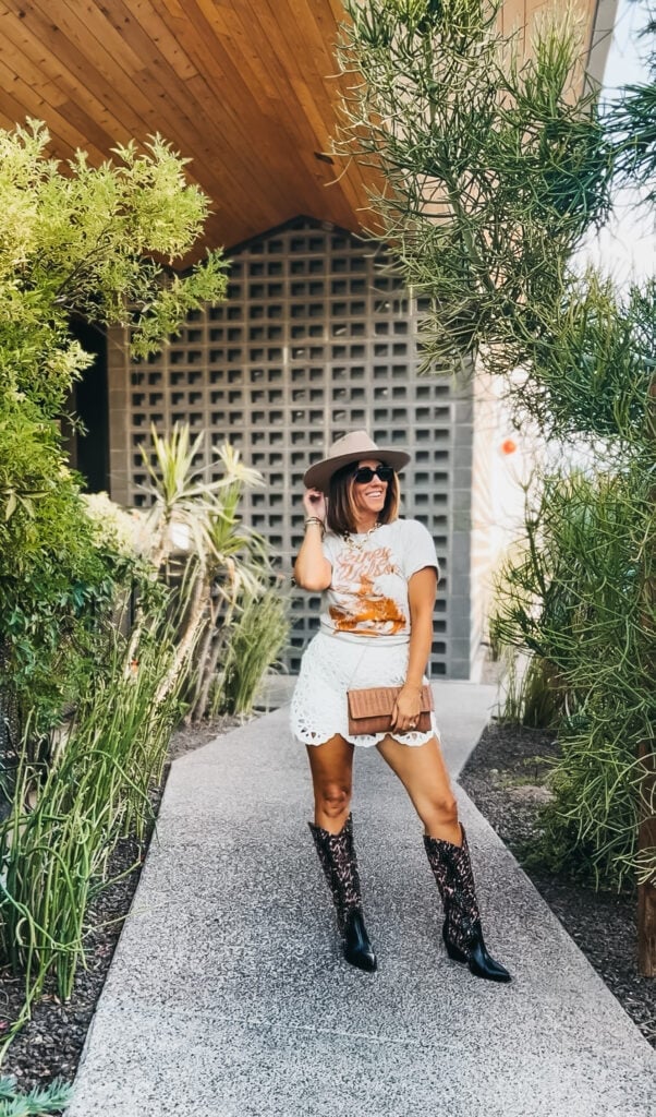 Graphic Tee With Lace Mini Skirt And Patterned Boots — Country Concert Outfits Ideas