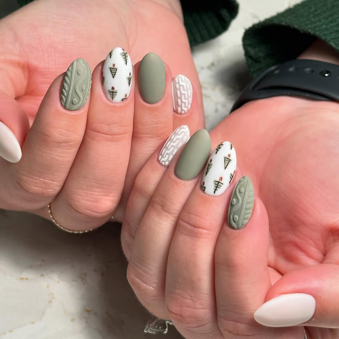 Cozy Cabin Chic Matte Winter Nail Art
