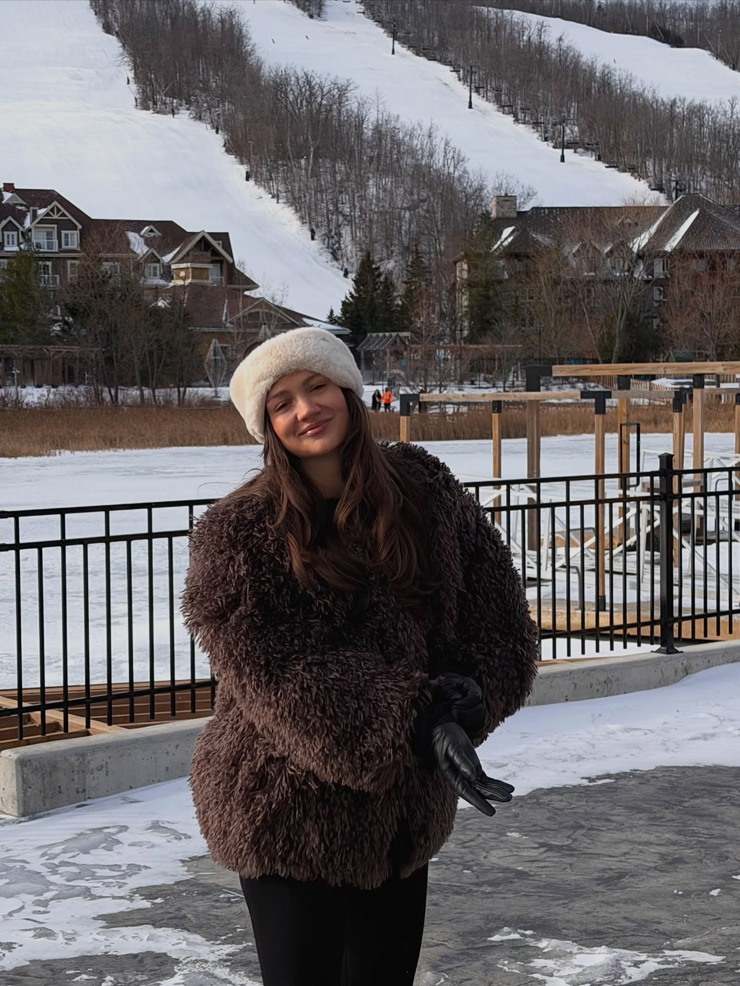 Cozy Faux Fur Coat And Beanie Ski Lodge Style