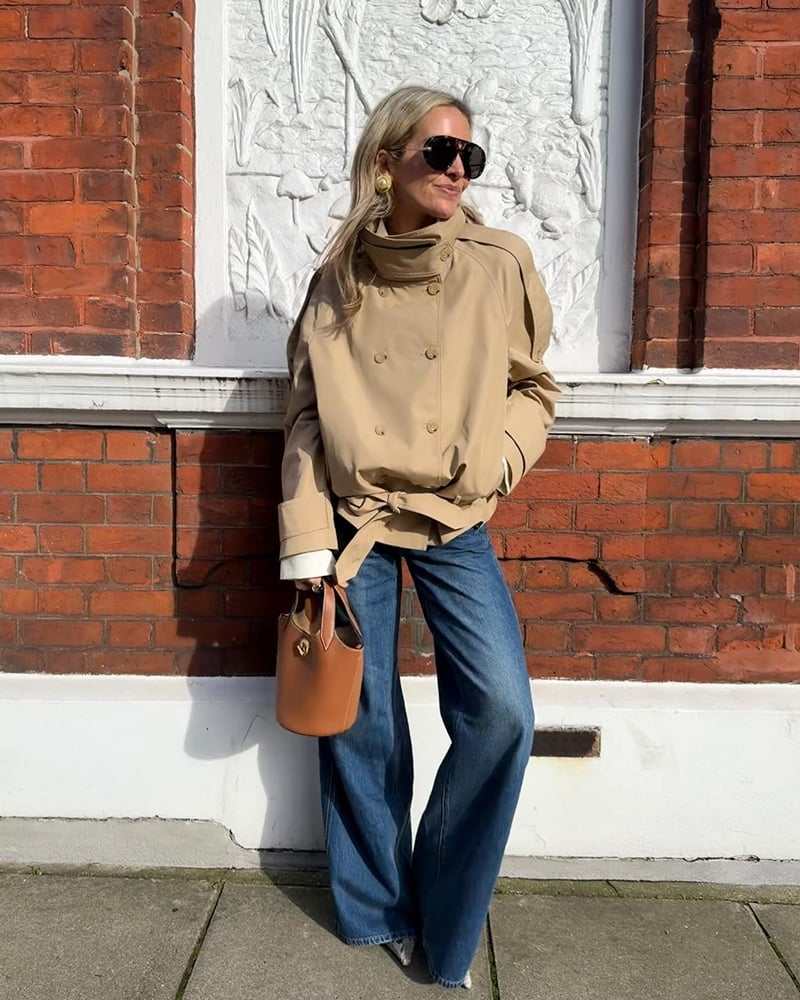 Beige Belted Oversized Jacket With White Shirt And Blue Jeans — Cropped Jacket Outfits