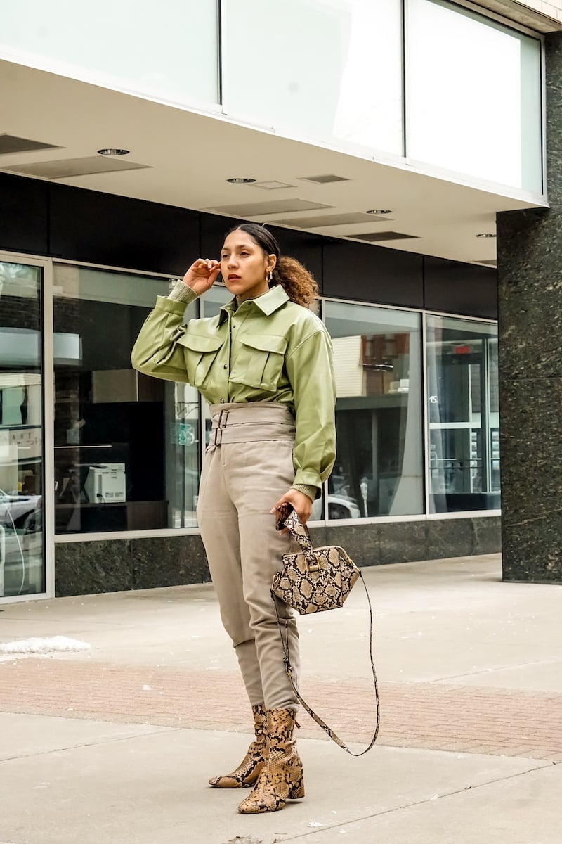 Green Utility Cropped Jacket With Beige Fitted Pants — Cropped Jacket Outfits