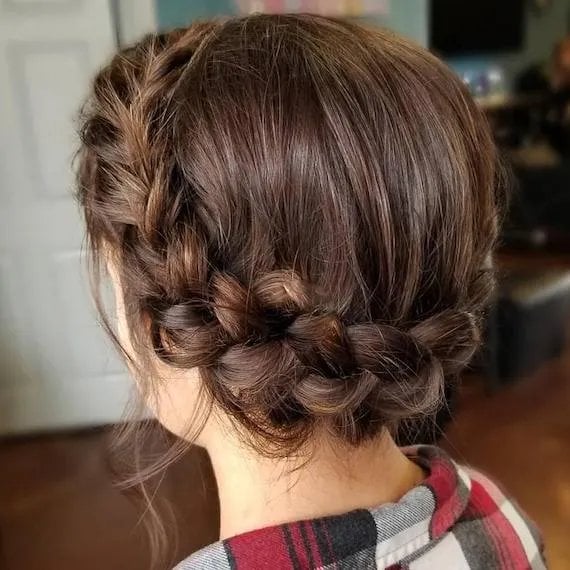 Collarbone Medium Brown Wavy Braided Crown Collarbone Medium Brown Wavy Braided Crown — Crown Braid