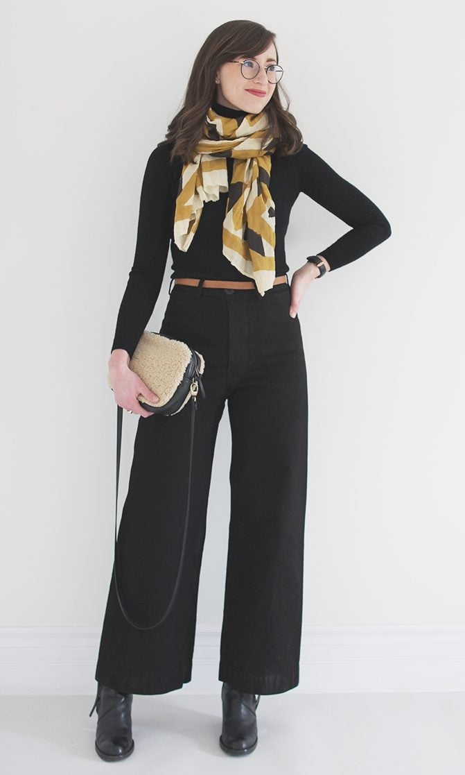 Black Turtleneck Culottes with Patterned Scarf and Black Ankle Boots Black Turtleneck Culottes with Patterned Scarf and Black Ankle Boots — Culottes Outfits