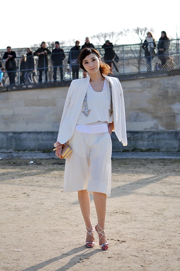 All-white Cropped Culottes with Matching Jacket and Metallic Pink All-white Cropped Culottes with Matching Jacket and Metallic Pink — Culottes Outfits