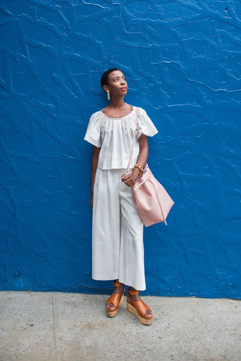 White Linen-Blend Culotte Set with Puff-Sleeve Top and Brown Wedges White Linen-Blend Culotte Set with Puff-Sleeve Top and Brown Wedges — Culottes Outfits