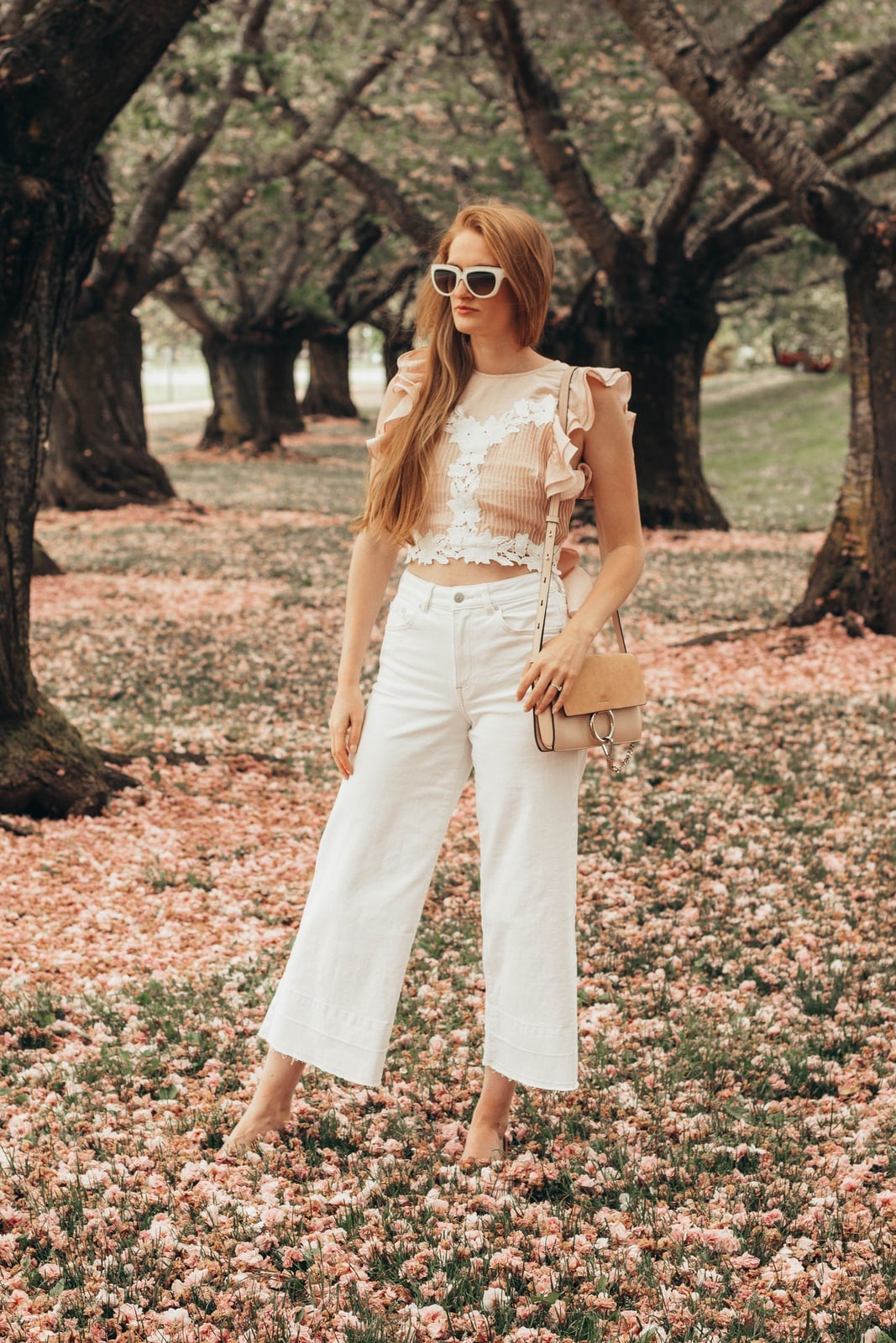 White Wide-Leg Culottes with Lace Ruffle Top and Beige Crossbody Bag White Wide-Leg Culottes with Lace Ruffle Top and Beige Crossbody Bag — Culottes Outfits