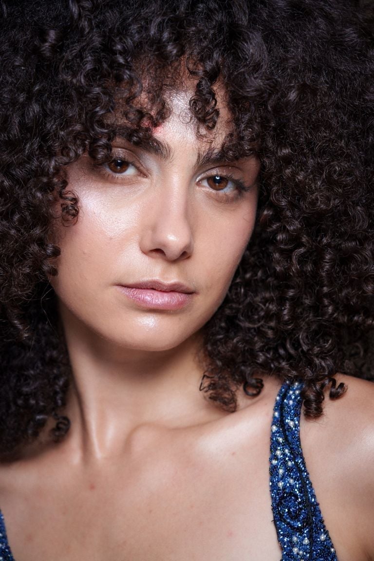 Collarbone Curly Hair With Defined Bangs — Curly Bangs