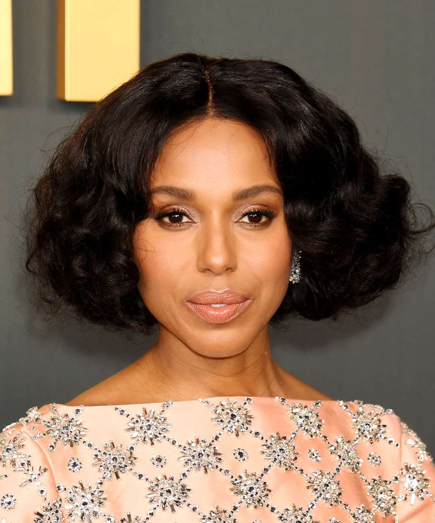 Collarbone Wavy Bob Glossy Dark Brown Collarbone Wavy Bob Glossy Dark Brown — Curly Bob Hairstyles