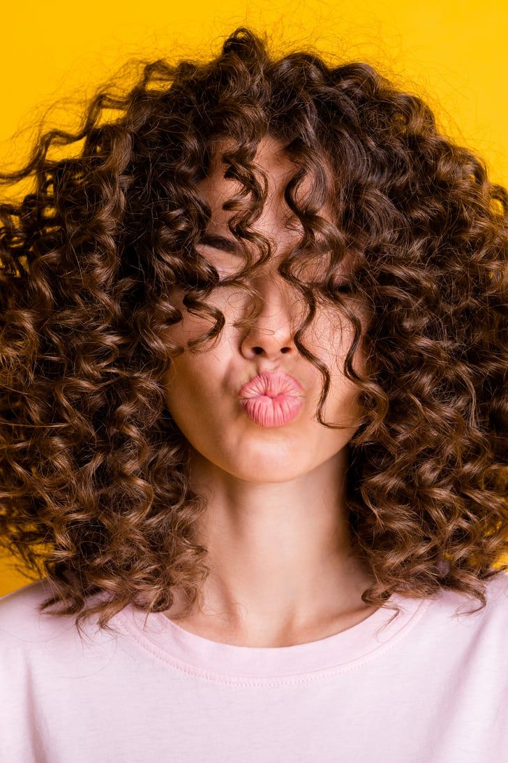 Collarbone Layers With Subtle Highlights, Middle Collarbone Layers With Subtle Highlights, Middle — Curly Hair
