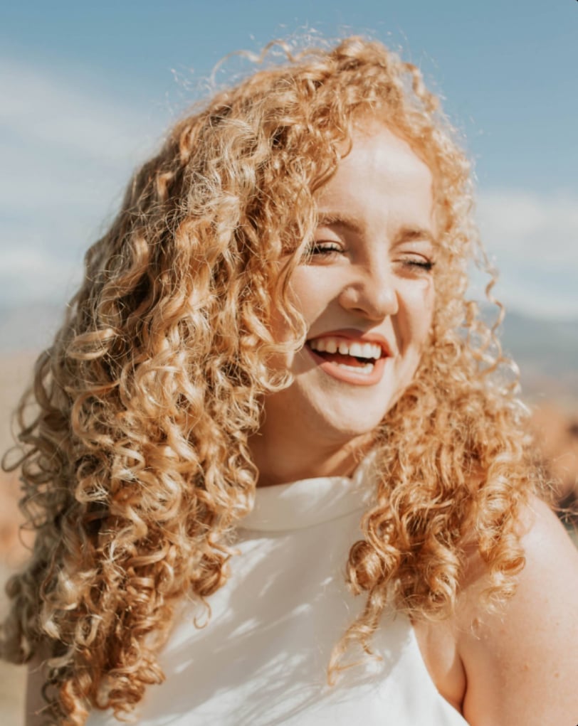 Shoulder Length Honey Blonde Layers With Curtain Bangs Shoulder Length Honey Blonde Layers With Curtain Bangs — Curly Hair