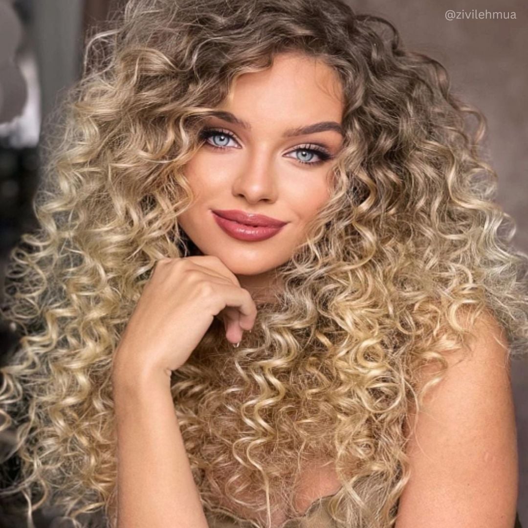 Mid-Back Highlighted Curls Mid-Back Highlighted Curls — Curly Hair