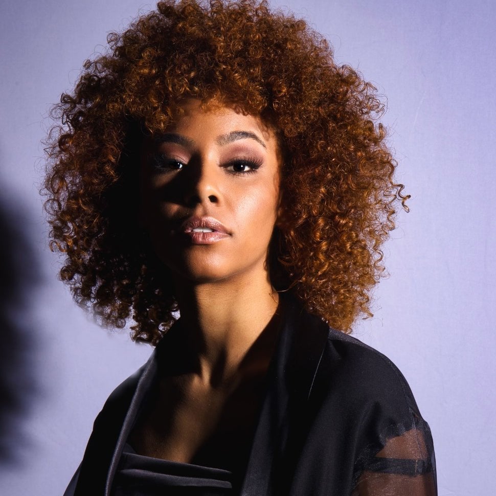 Dark Red Bob With Curtain Bangs — Curly Hair Cuts
