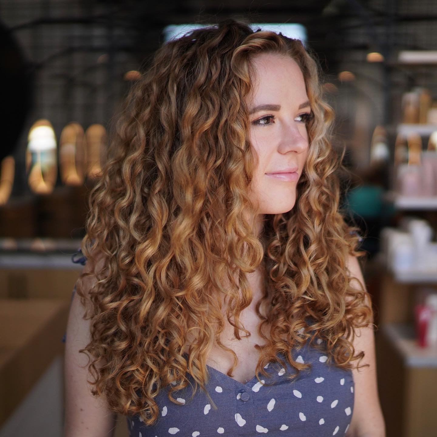 Mid-Back Honey Blonde Highlights, Side — Curly Hair Layers