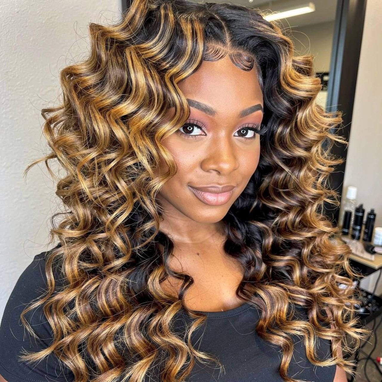Mid-Back Dark Brown With Honey Blonde Highlights Mid-Back Dark Brown With Honey Blonde Highlights — Curly Highlights