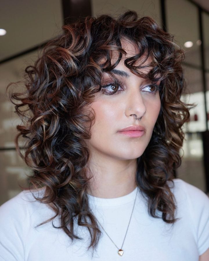 Shoulder Length Dark Brown Wolf Cut With Caramel Highlights — Curly Wolf Cut