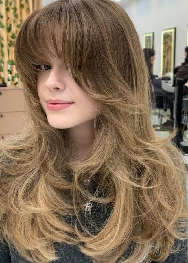 Beige Blonde With Side Part — Curtain Bangs Long Hair