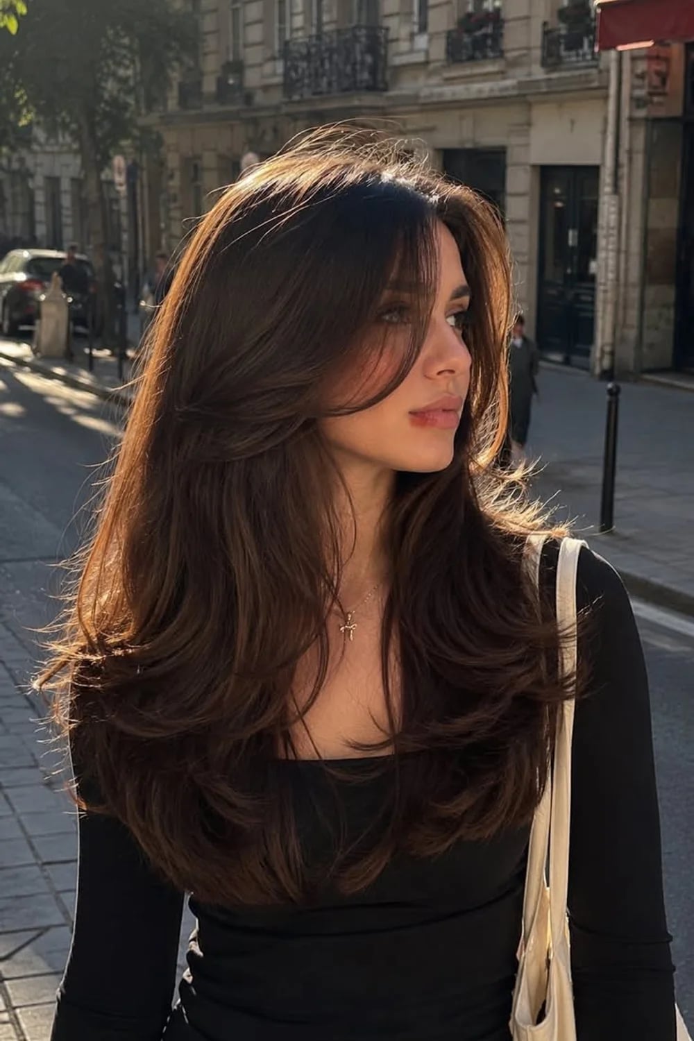 Mid-Back Wavy Hair With Soft Curtain Bangs — Curtain Bangs with Layers