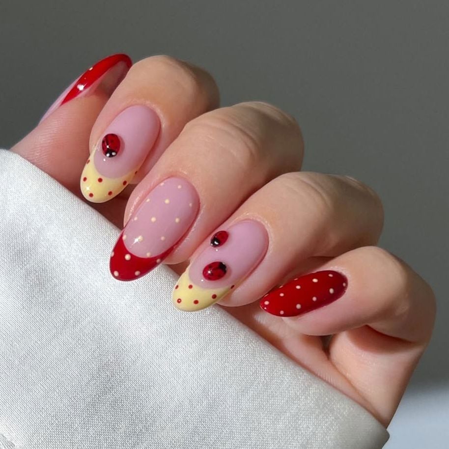 Oval Ladybug and Polka Dot Nails Oval Ladybug and Polka Dot Nails — Cute Nails