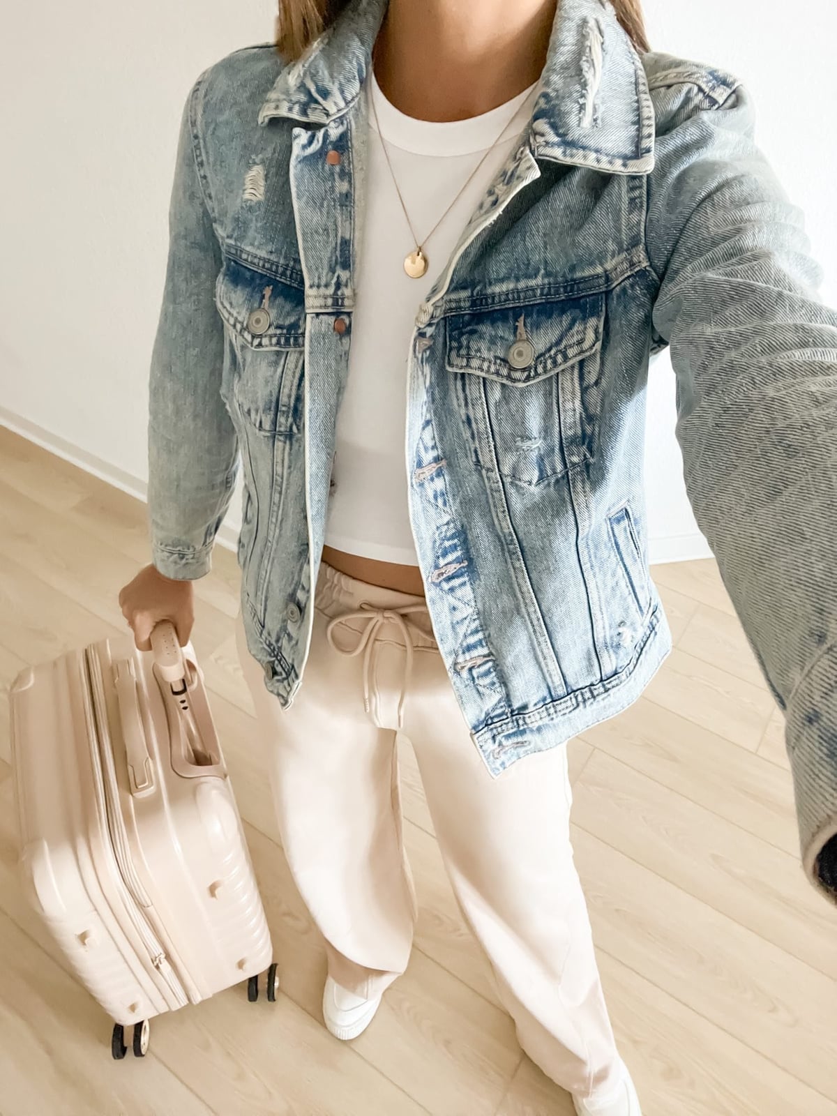 Distressed Denim Jacket with White T-Shirt and Sweatpants — Cute Outfits