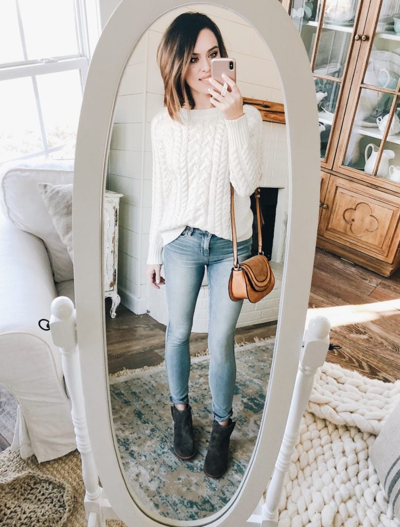 White Cable Knit Sweater With Skinny Jeans — Cute Winter Outfits for Women
