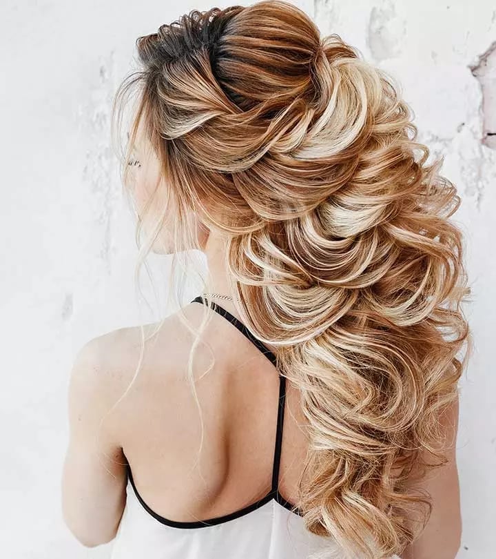 Half-Up Half-Down With Voluminous Curls Half-Up Half-Down With Voluminous Curls — Dance Hairstyles