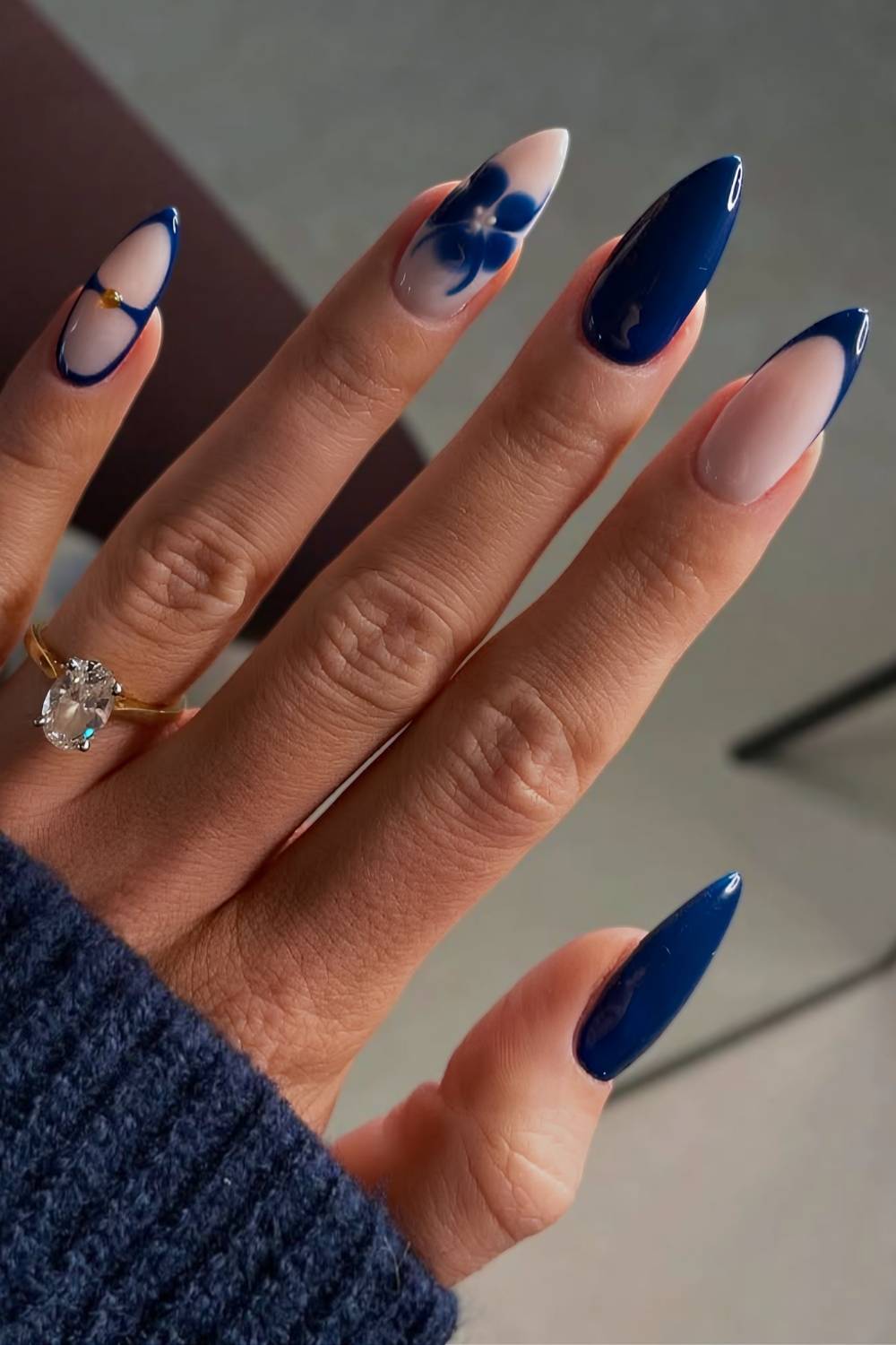 Long Almond French Tip with Gold Accent Long Almond French Tip with Gold Accent — Dark Blue Nails