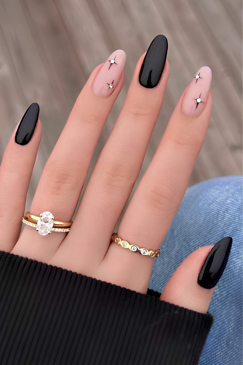 Short Almond Black and Nude Nails with Rhinestone Stars — Dark Nails