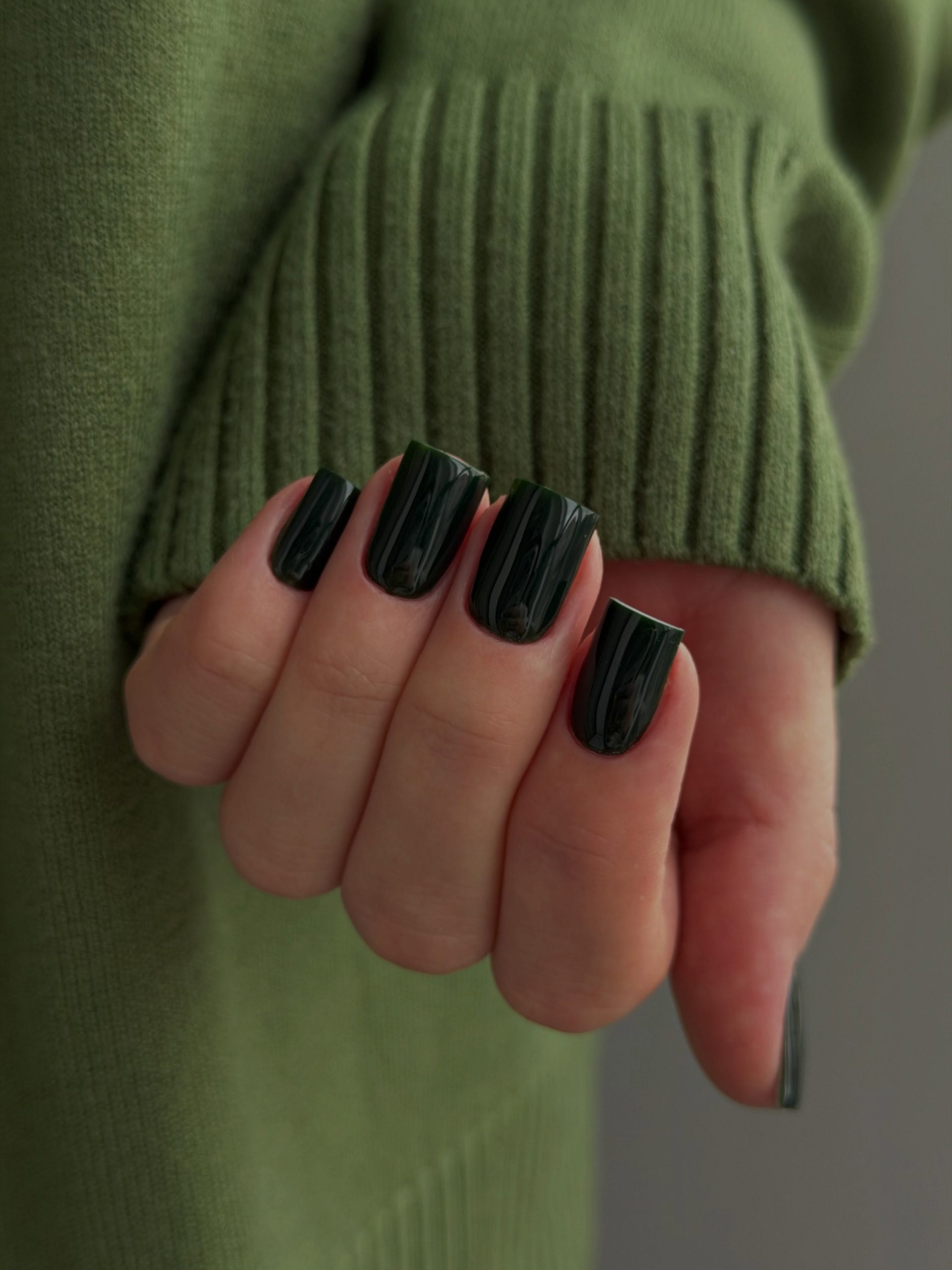 Deep Forest Green High Gloss Square Nails