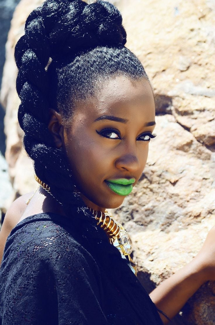 Dramatic Mid-Back Mohawk Braid — Different Hairstyles