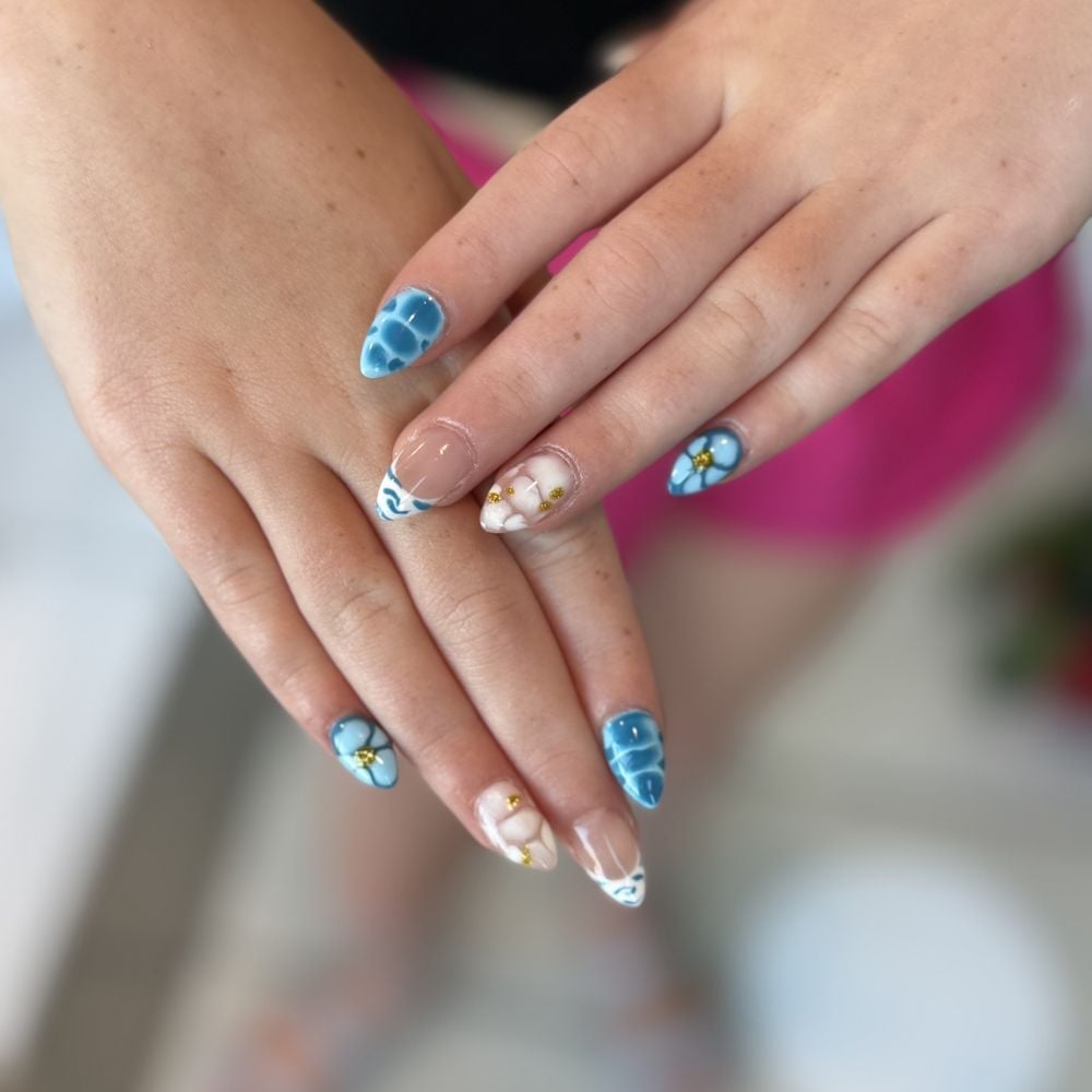 Medium Almond French Blue Wave Floral Accents Medium Almond French Blue Wave Floral Accents — Dip Powder Nails
