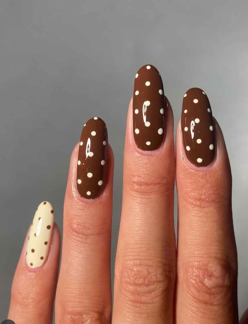 Short Medium Oval Brown Cream White Dot Nails — Dots Nail Designs
