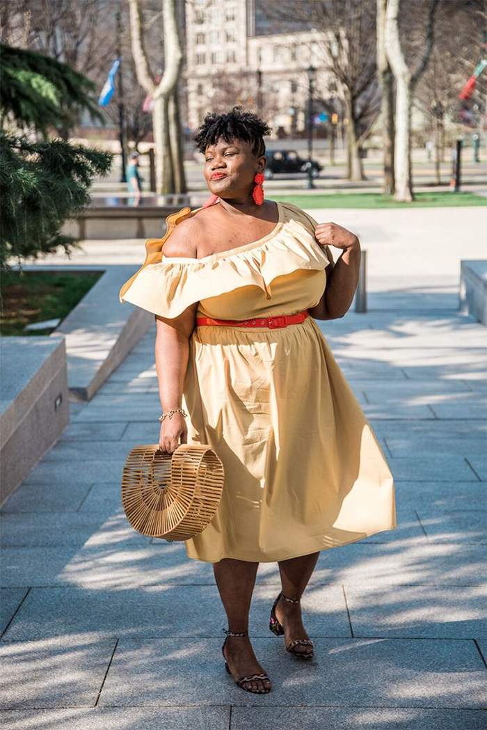 Pale Yellow Ruffled Off-Shoulder Dress With She Wears A Red Belt — Dress As Your Type