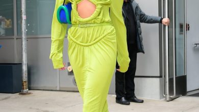 How To Wear A Dress With Sneakers - Sneakers Outfit Ideas 2024