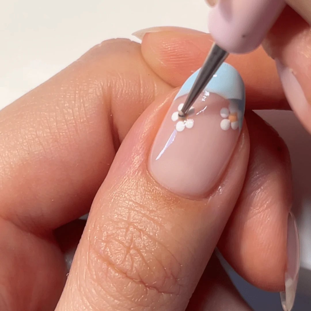Sheer Pink Floral Accent Short Natural Nails Sheer Pink Floral Accent Short Natural Nails — Easy Nail Art
