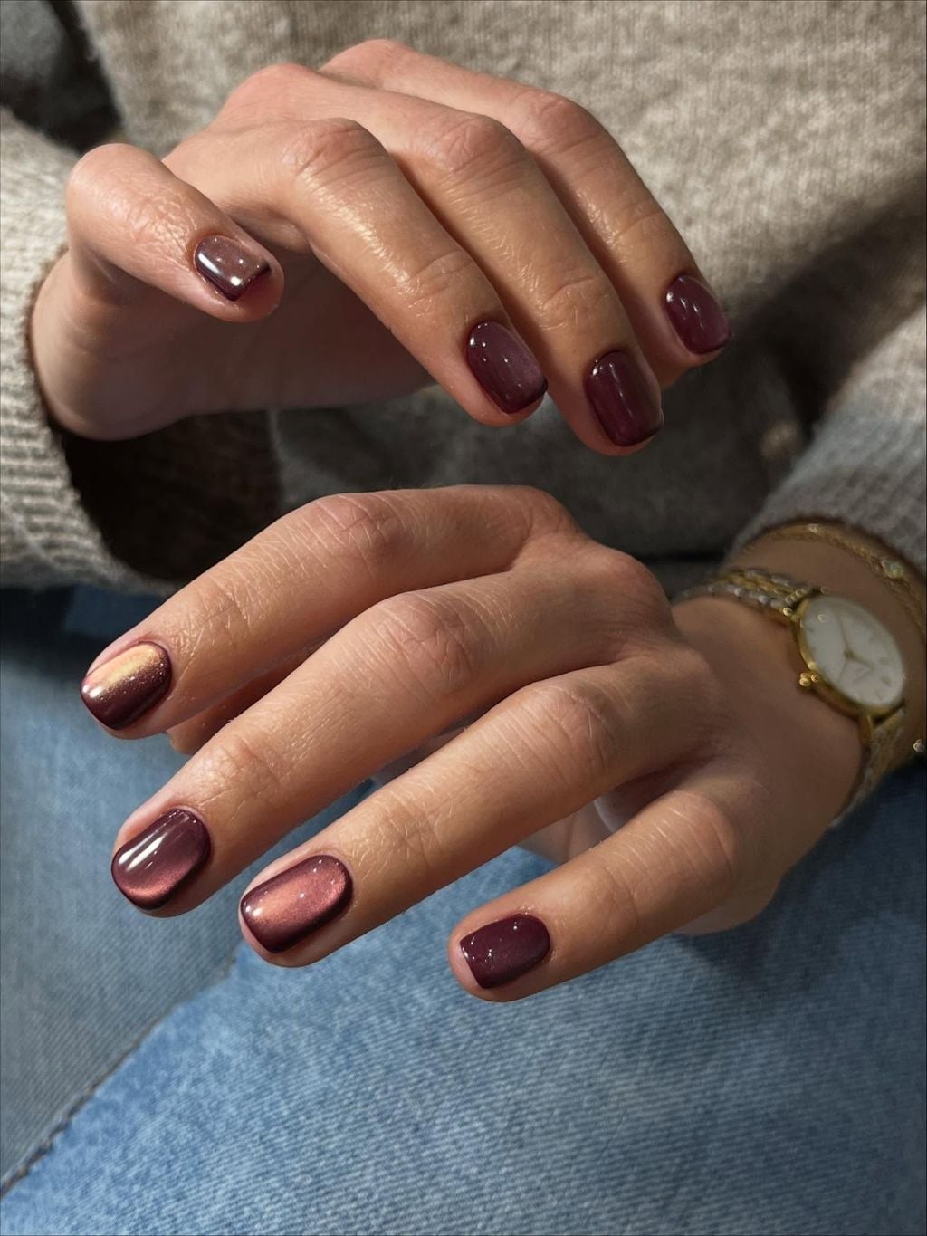 Deep Plum Cat-Eye Short Oval Nails Deep Plum Cat-Eye Short Oval Nails — Easy Nail Art