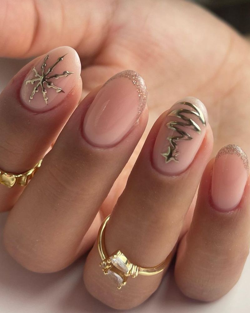 Oval Nude With Gold 3D Elements Oval Nude With Gold 3D Elements — Elegant Christmas Nails