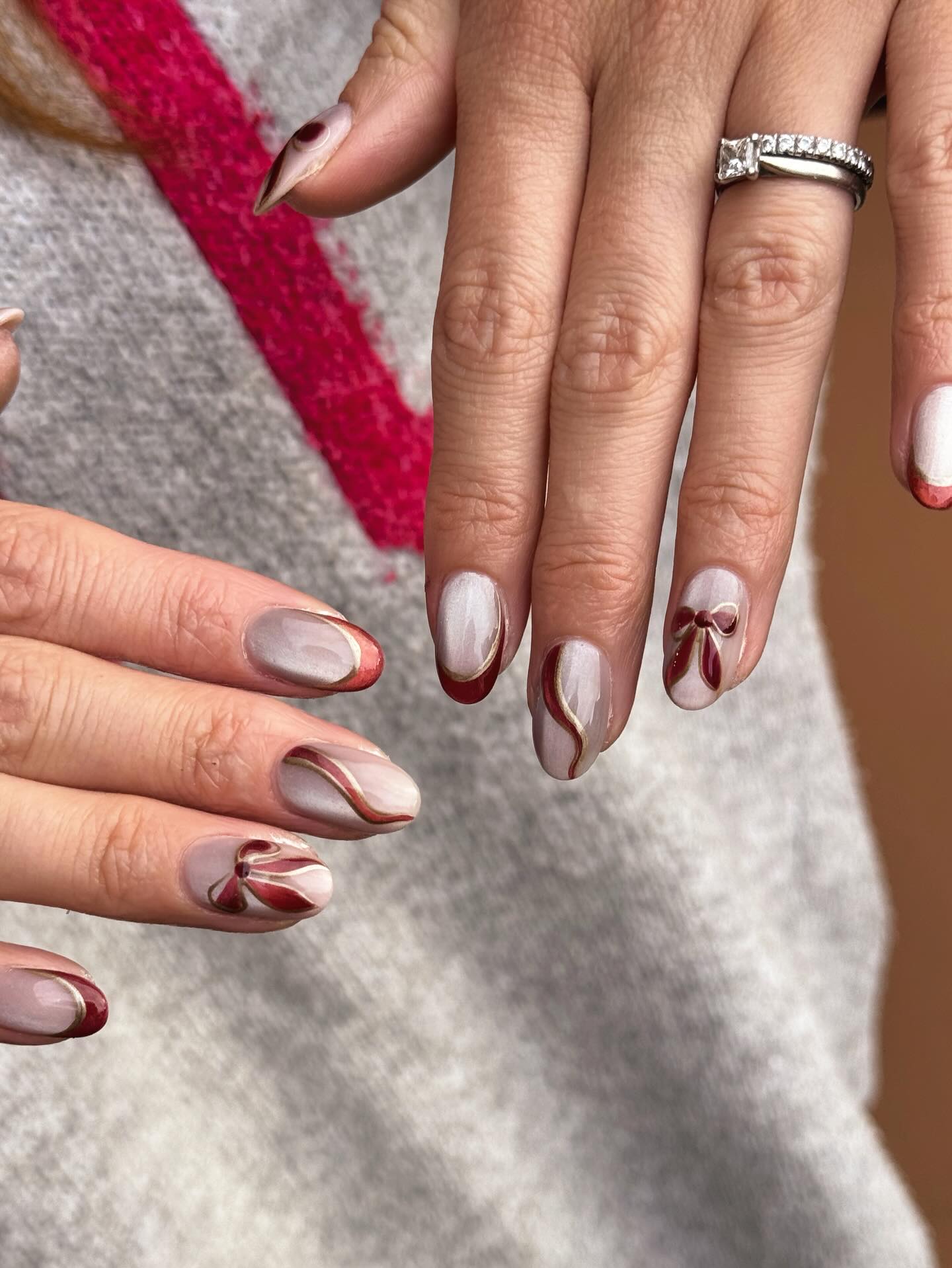 Elegant Red and Gold Bow French Tips