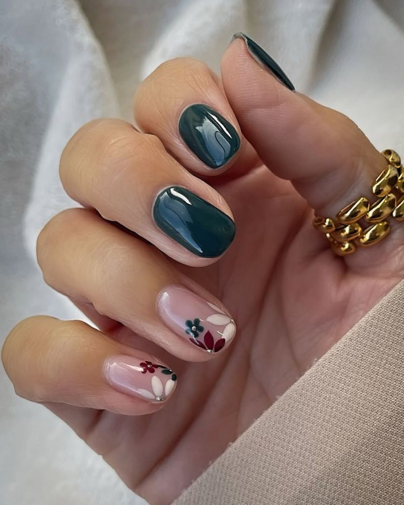 Short Square Dark Green With Floral Art Nails — Emerald Green Nails