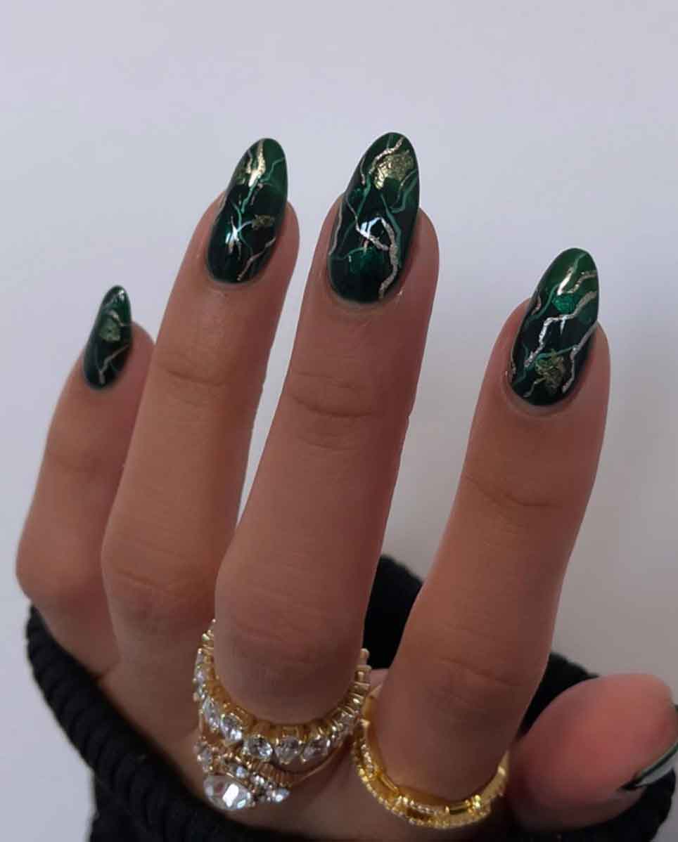 Long Coffin Emerald Green Marble With Gold Foil Nails — Emerald Green Nails