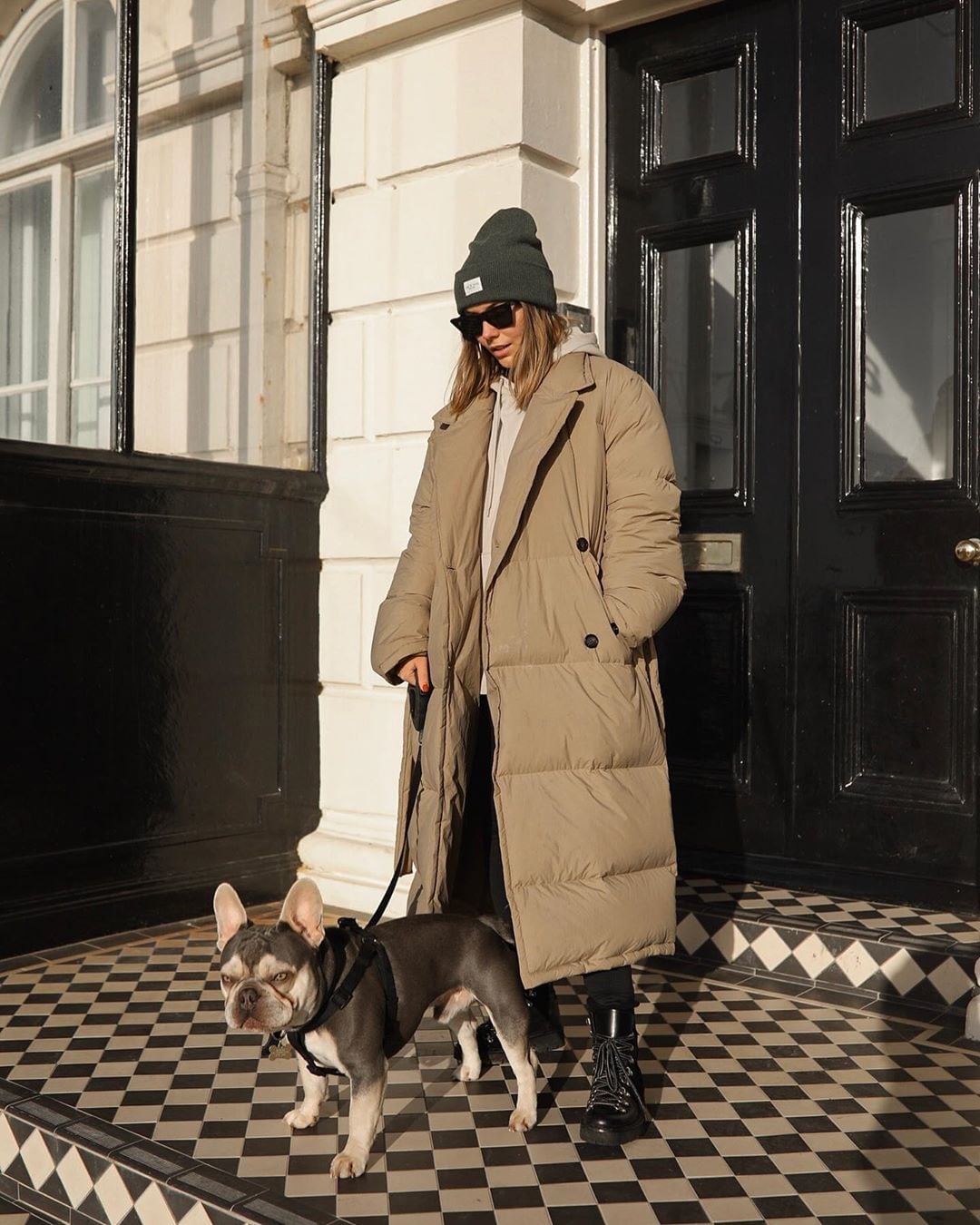 Beige Puffer Coat Over Gray Hoodie And Black Leggings — Errands Outfits