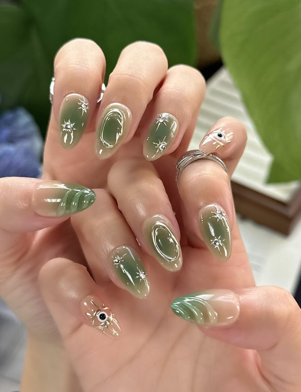 Almond Nails Green Ombre Evil Eye Stars Almond Nails Green Ombre Evil Eye Stars — Evil Eye Nails