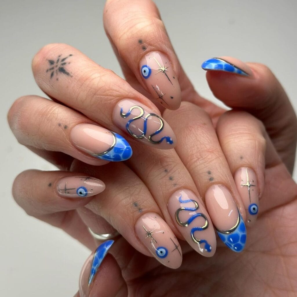 Almond Nails Evil Eye And Gold Snake Art Almond Nails Evil Eye And Gold Snake Art — Evil Eye Nails