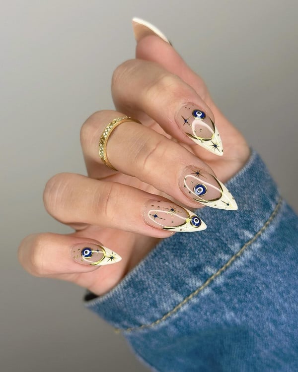 Almond Nails Gold Rimmed Evil Eye French Almond Nails Gold Rimmed Evil Eye French — Evil Eye Nails