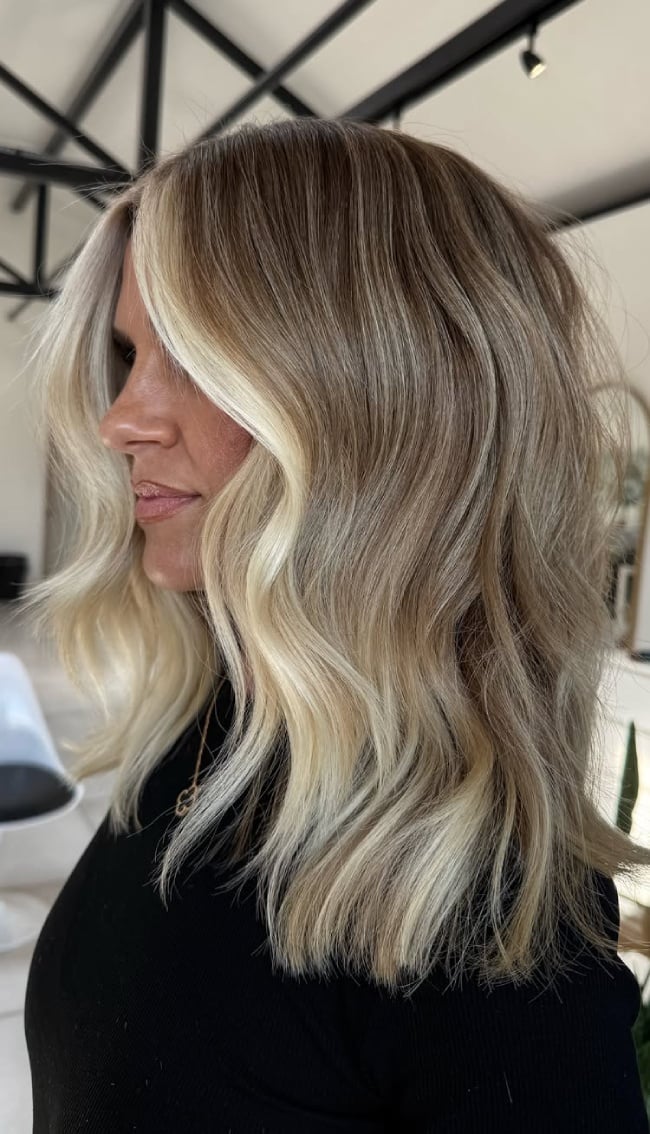 Textured Lob With Pearl Blonde Highlights — Face Framing Highlights