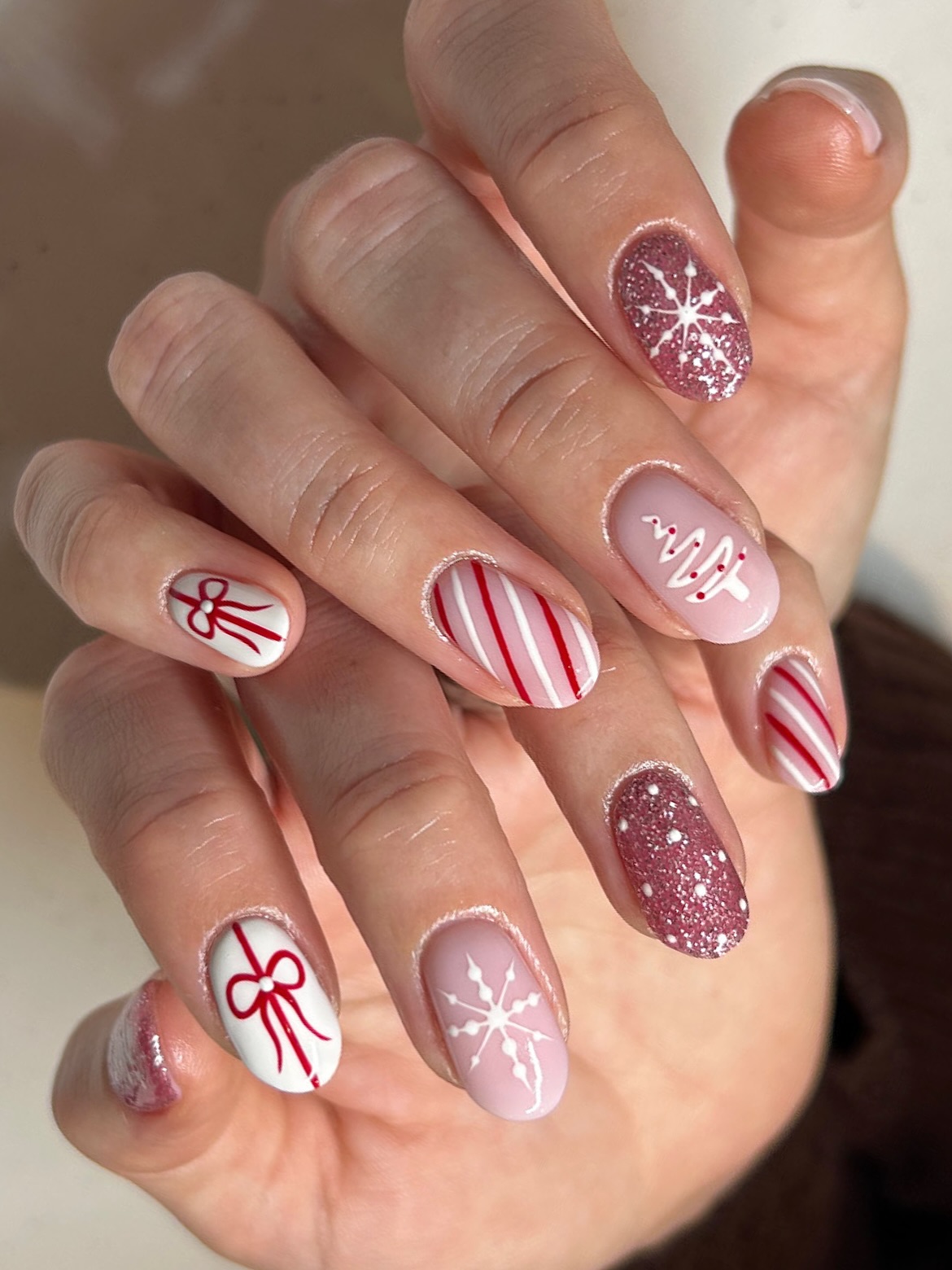 Festive Red White Snowflake & Candy Cane Nails