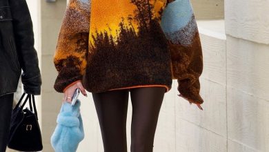 Hailey Bieber Shows What to Wear With Leggings in the Winter | Who What Wear
